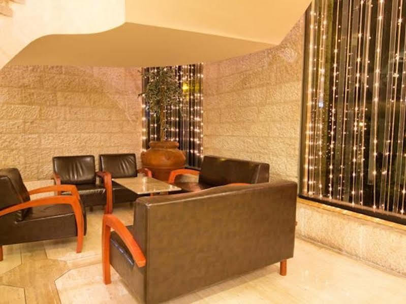 Royal Wing Hotel Jerusalem Exterior photo