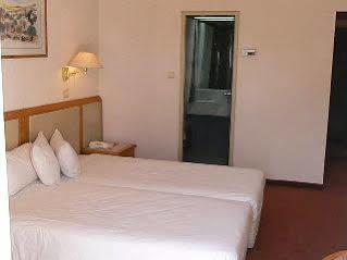 Royal Wing Hotel Jerusalem Exterior photo